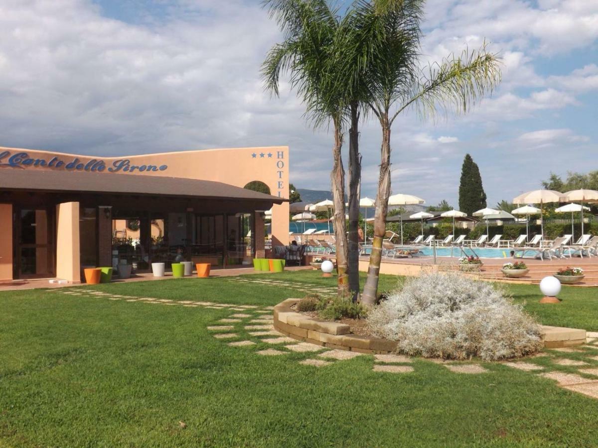 Hotel Ristorante Al Canto Delle Sirene Terracina Buitenkant foto