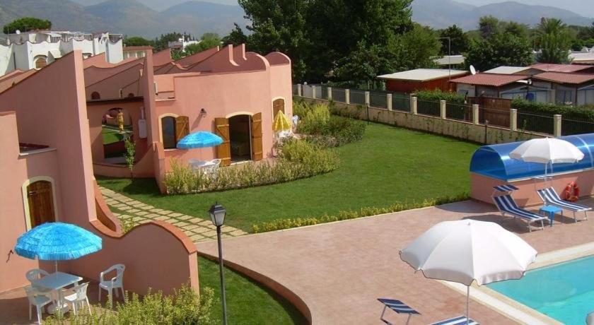 Hotel Ristorante Al Canto Delle Sirene Terracina Buitenkant foto